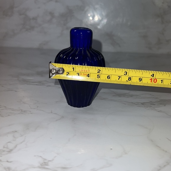 Gorgeous Rare Cobalt Blue Silverbrook Vase, signed “Silverbrook P-11B 82” 🫶🏼🙌 - Picture 5 of 5